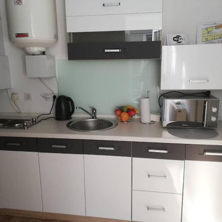 Apart Hotel Code 10 Liov Exterior foto