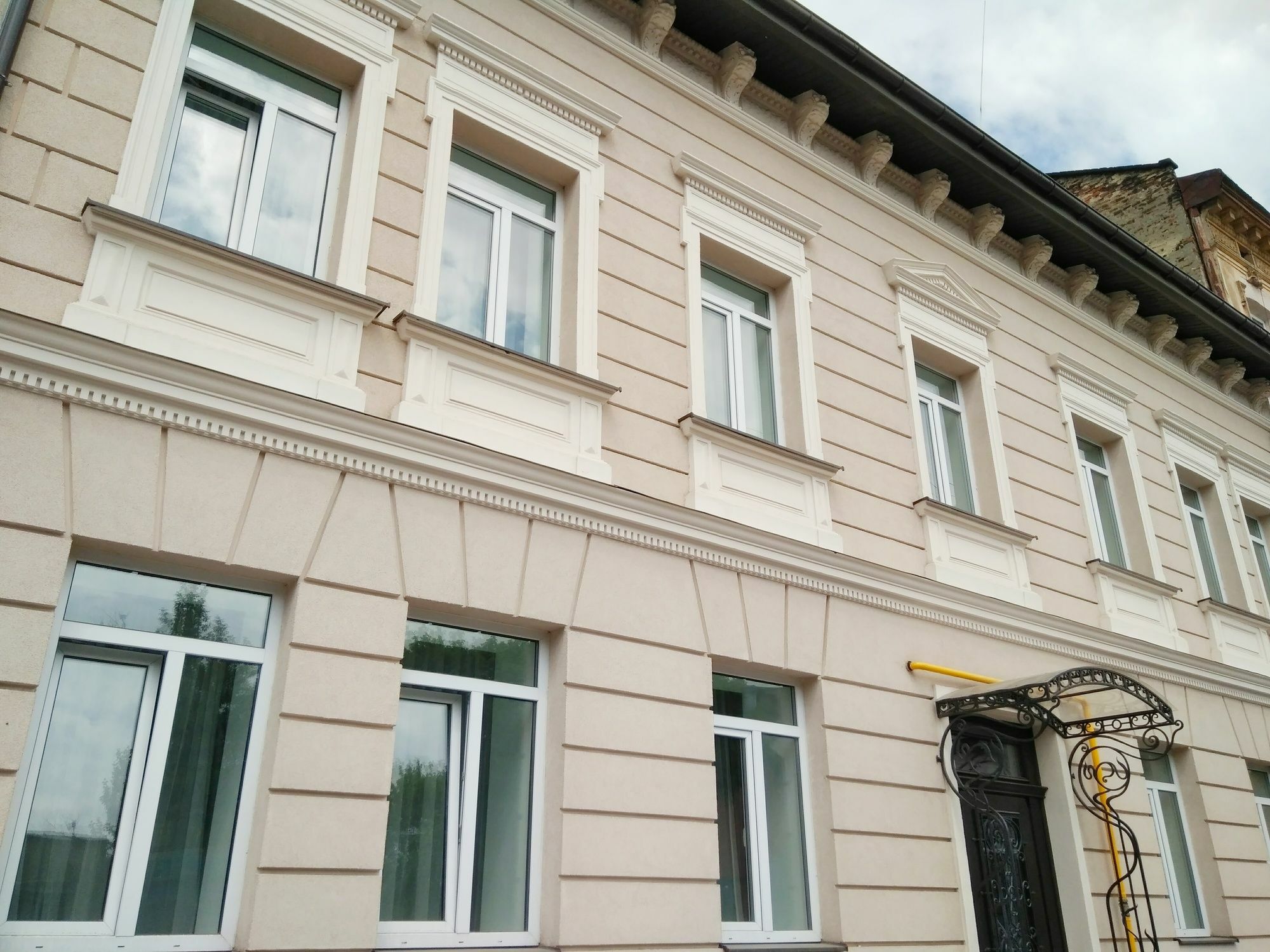 Apart Hotel Code 10 Liov Exterior foto